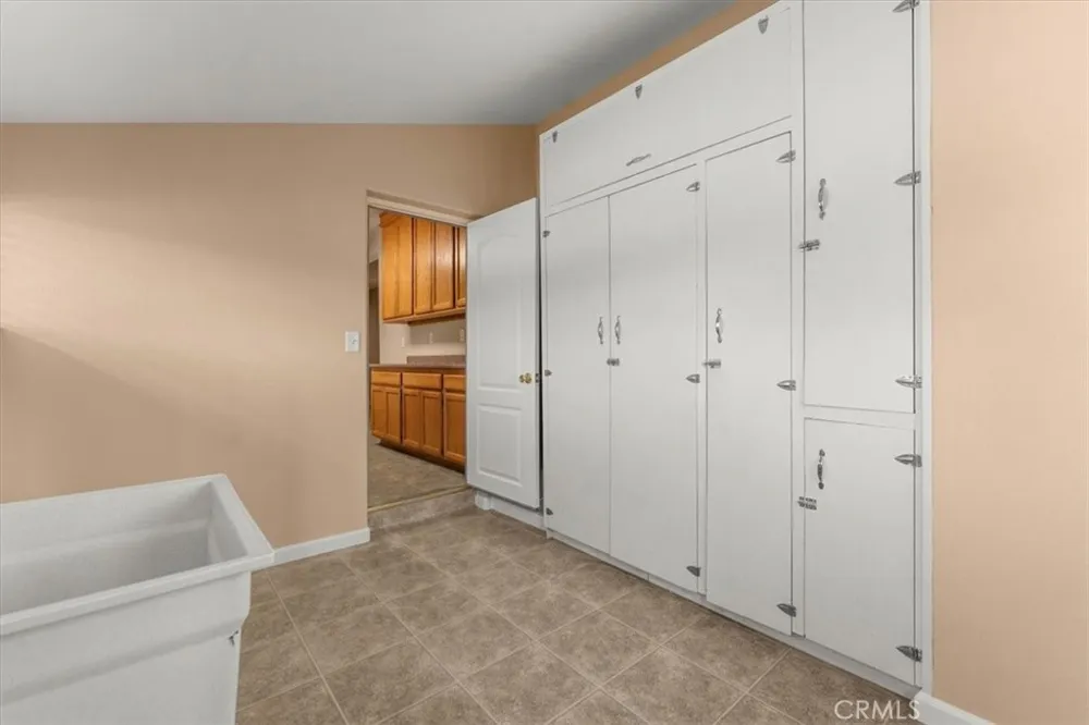 5 Gurnsey Avenue Red Bluff, CA 96080