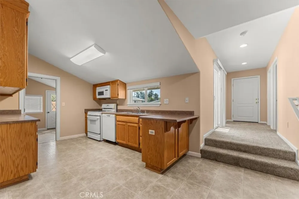 5 Gurnsey Avenue Red Bluff, CA 96080