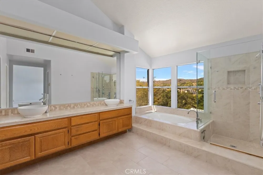3 Mantenida Coto de Caza, CA 92679