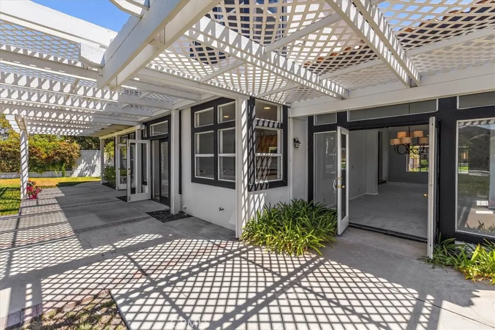 3 Mantenida Coto de Caza, CA 92679