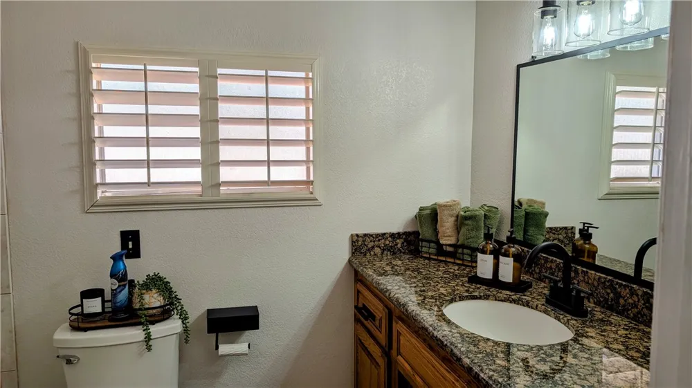 184 Clark Way Palo Verde, CA 92266