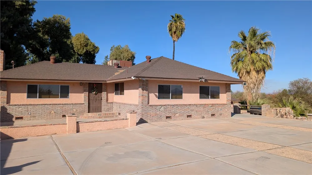184 Clark Way Palo Verde, CA 92266
