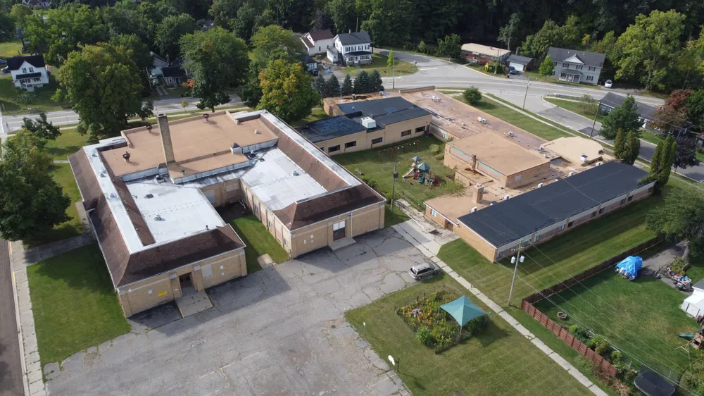 410 City Road Manchester, MI 48158