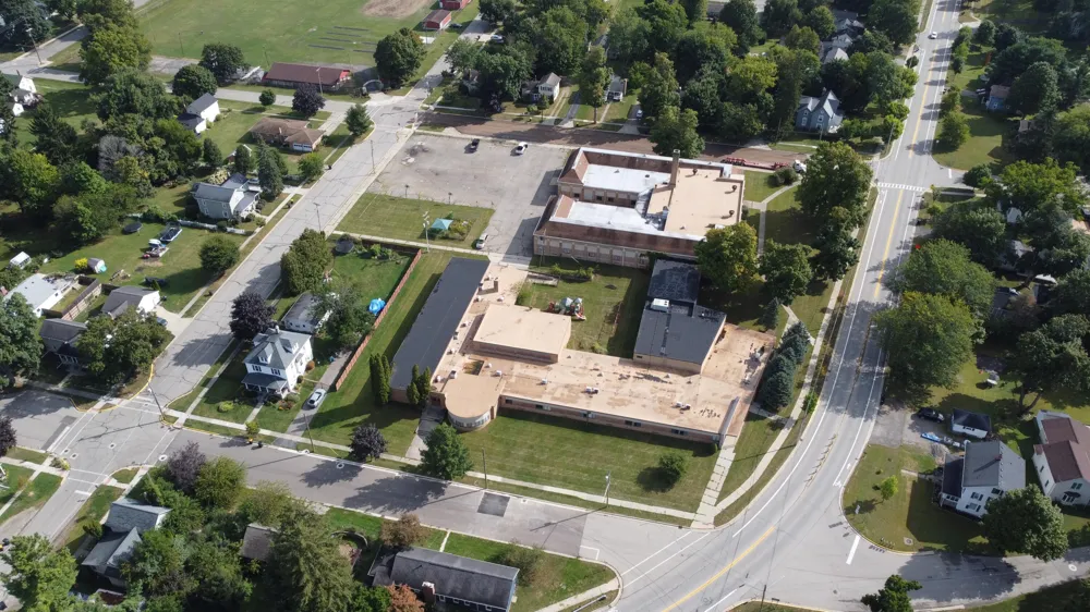 410 City Road Manchester, MI 48158