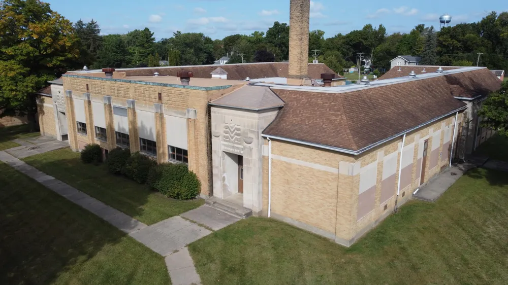 410 City Road Manchester, MI 48158