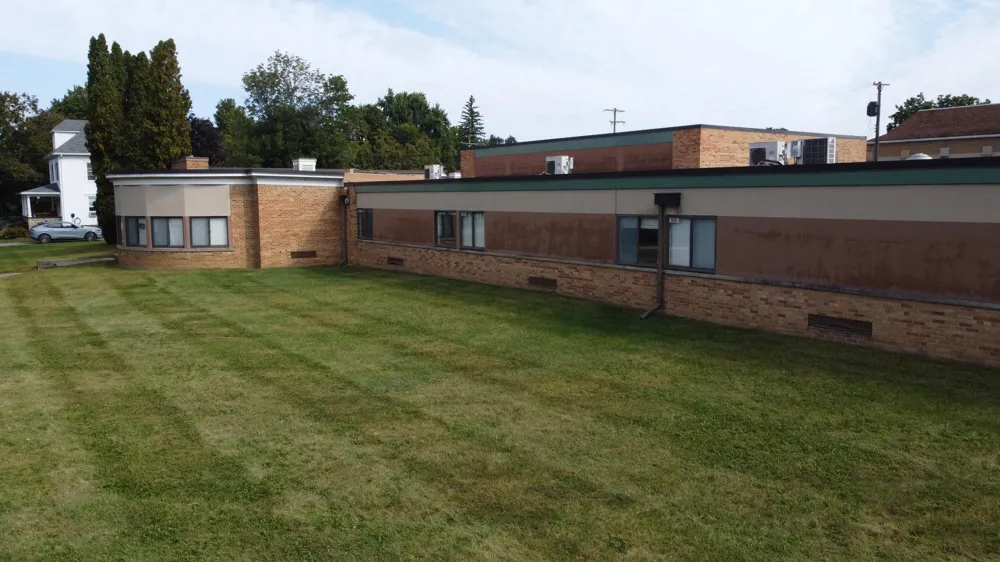 410 City Road Manchester, MI 48158