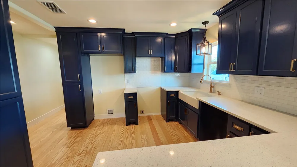 305 E Soyars Avenue Orange Grove, TX 78372