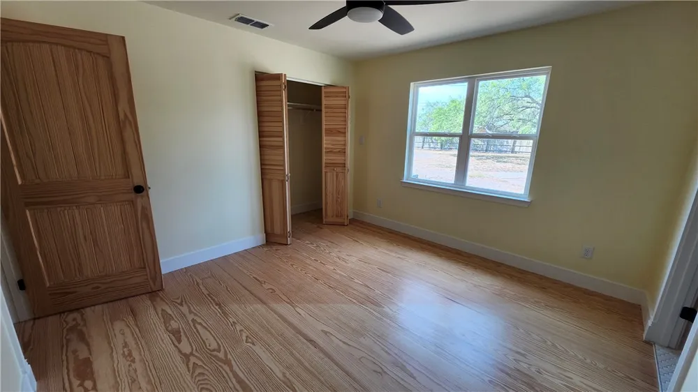 305 E Soyars Avenue Orange Grove, TX 78372