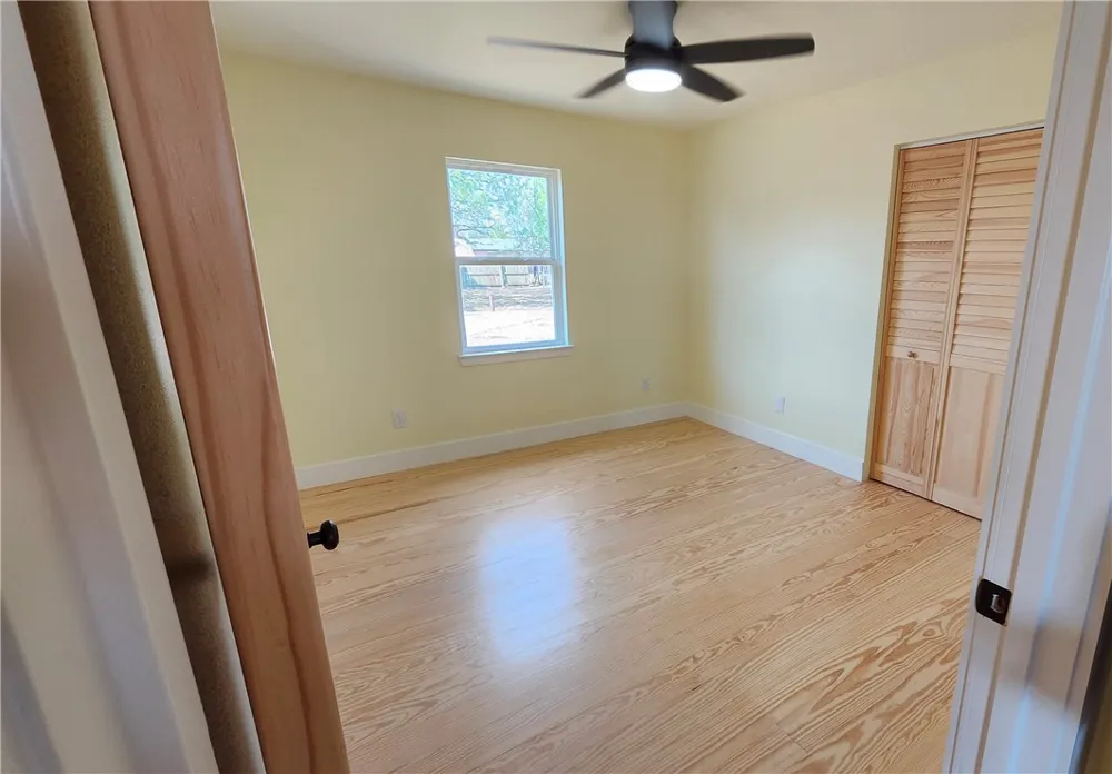 305 E Soyars Avenue Orange Grove, TX 78372