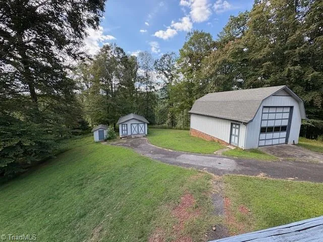2082 Mountain Valley Church Road North Wilkesboro, NC 28659