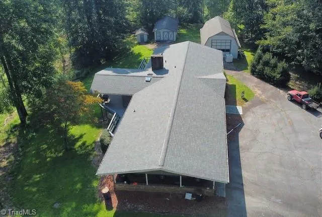 2082 Mountain Valley Church Road North Wilkesboro, NC 28659