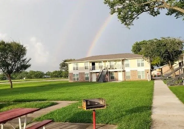 501 Henderson Ave Palacios, TX 77465