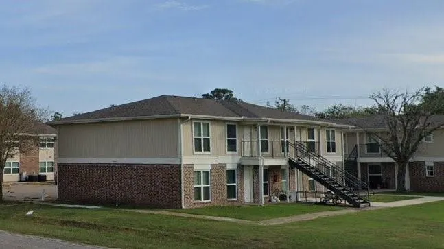 501 Henderson Ave Palacios, TX 77465