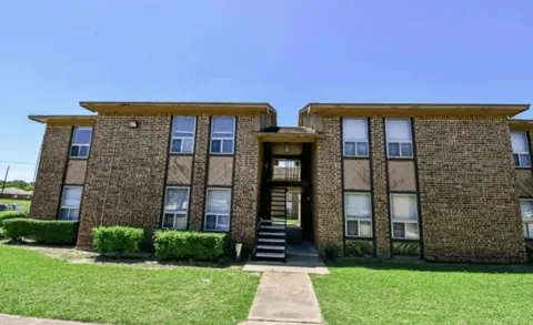 2000 Fourth St