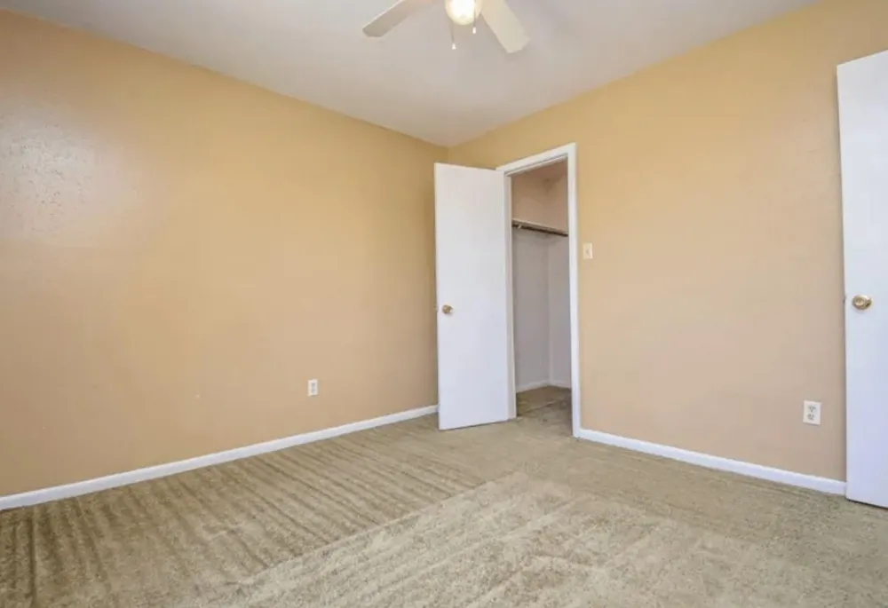 2000 Fourth St Hempstead, TX 77445