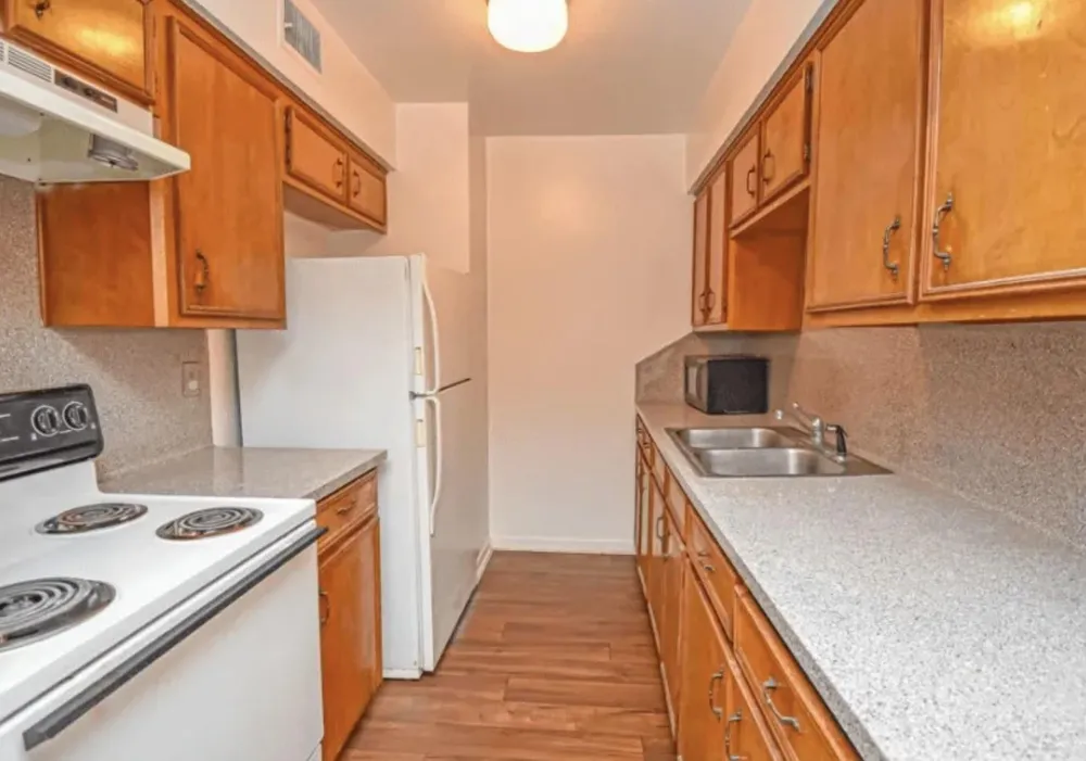 2000 Fourth St Hempstead, TX 77445