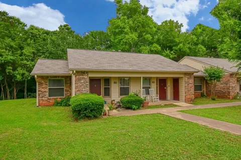 1308 Jacksonville Dr