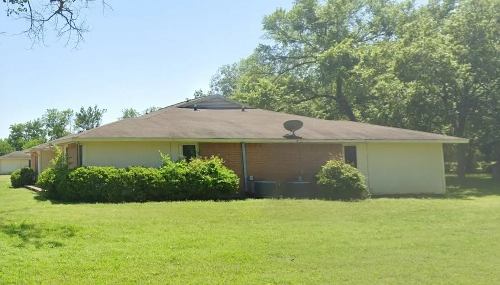 920 E Sumpter Mexia, TX 76667