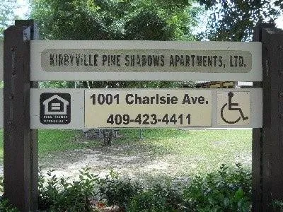 1001 Charlsie Ave