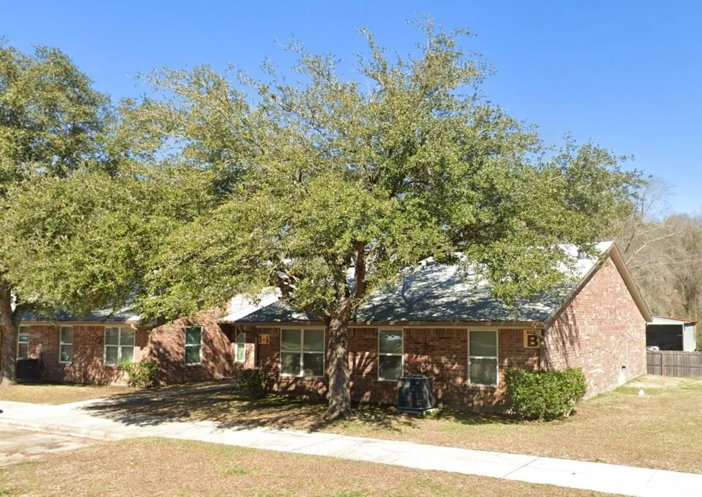1001 Charlsie Ave Kirbyville, TX 75956