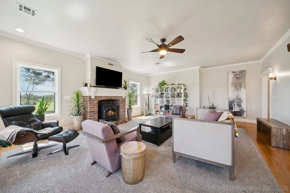 19700 E 600 ROAD Inola, OK 74036