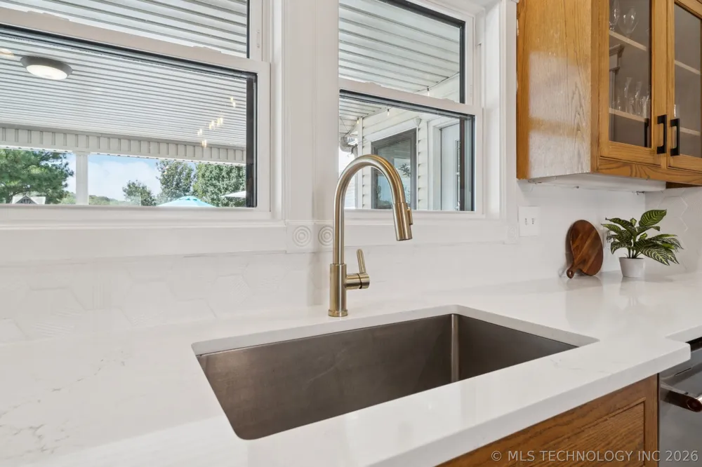19700 E 600 ROAD Inola, OK 74036