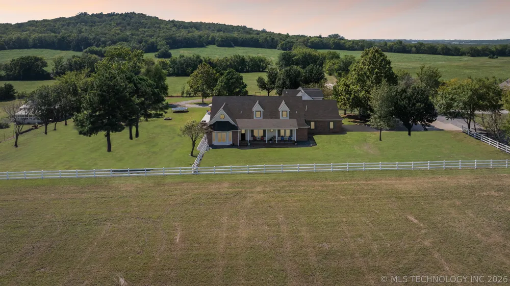 19700 E 600 ROAD Inola, OK 74036