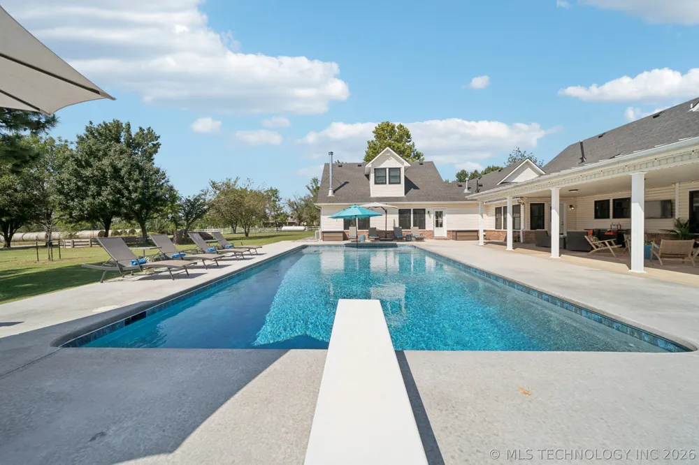 19700 E 600 ROAD Inola, OK 74036