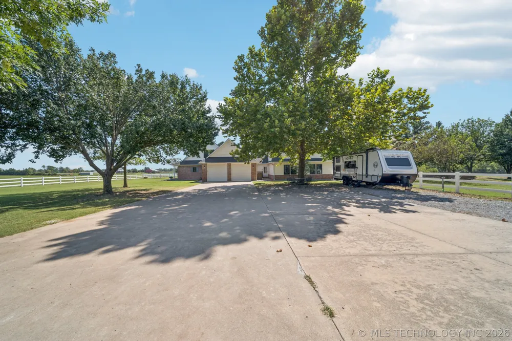 19700 E 600 ROAD Inola, OK 74036