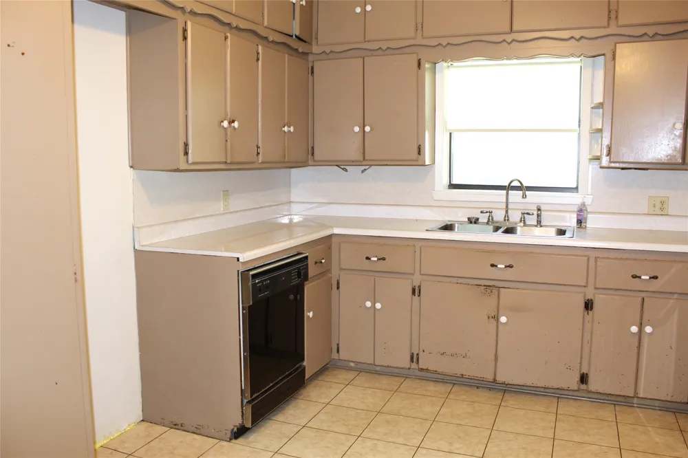 5050 Highway 67 #377N Comanche, TX 76442