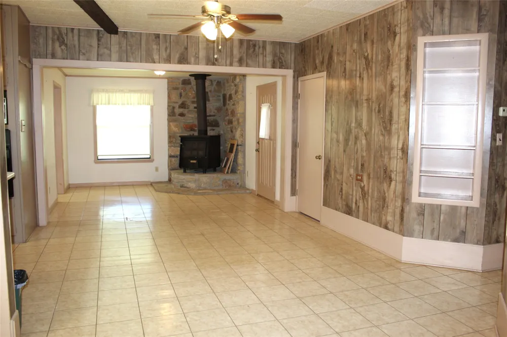 5050 Highway 67 #377N Comanche, TX 76442