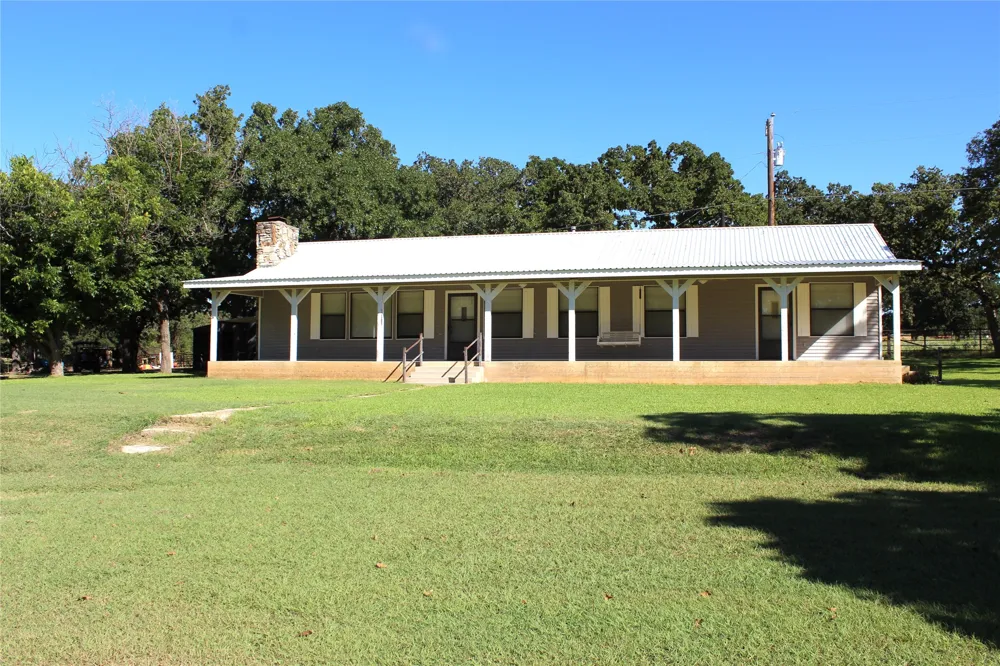 5050 Highway 67 #377N Comanche, TX 76442