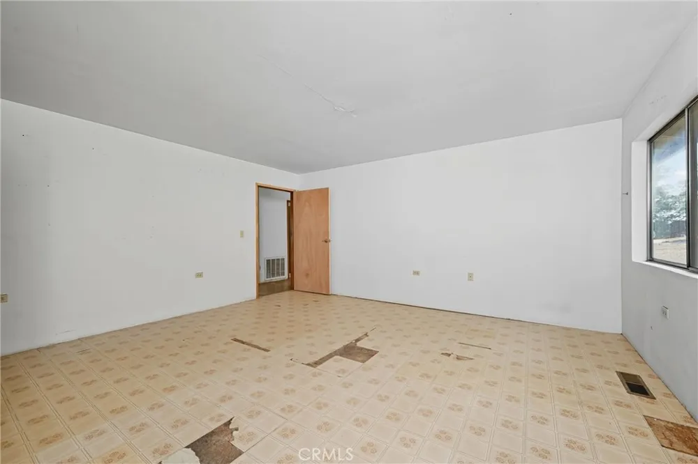 13028 Riata Road Lower Lake, CA 95457