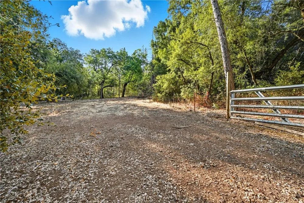 13028 Riata Road Lower Lake, CA 95457