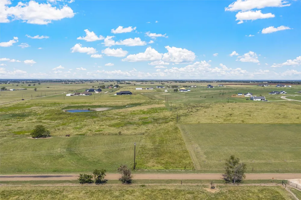 1370 Shiloh Church Road Crawford, TX 76638
