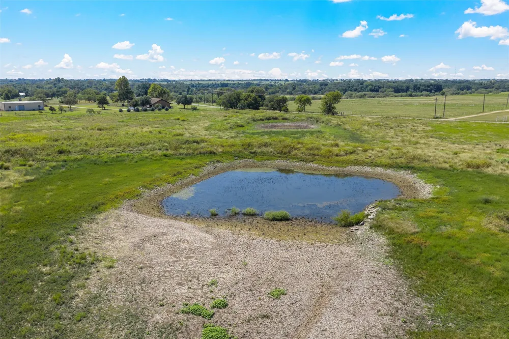 1370 Shiloh Church Road Crawford, TX 76638