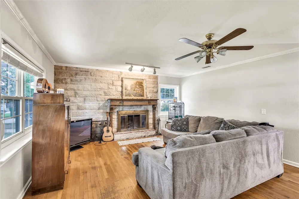11909 Bluebonnet Lane Manchaca, TX 78652
