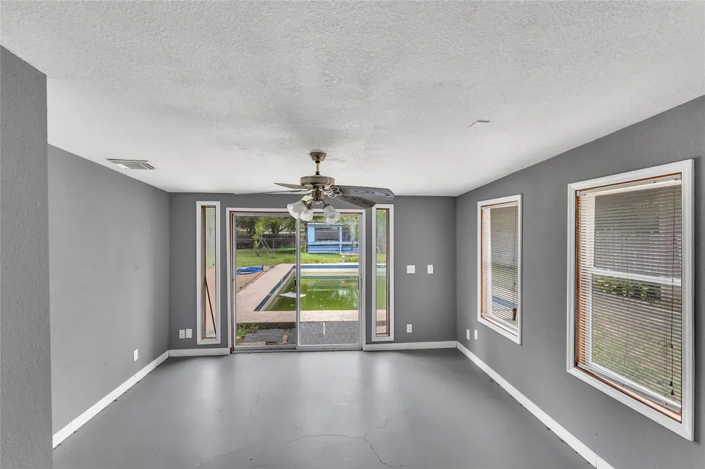11909 Bluebonnet Lane Manchaca, TX 78652