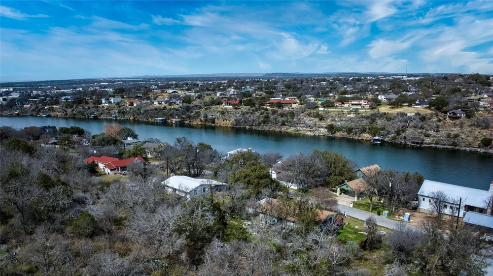 Uno Street Marble Falls, TX 78654