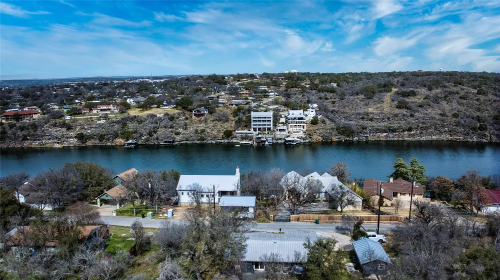 Uno Street Marble Falls, TX 78654