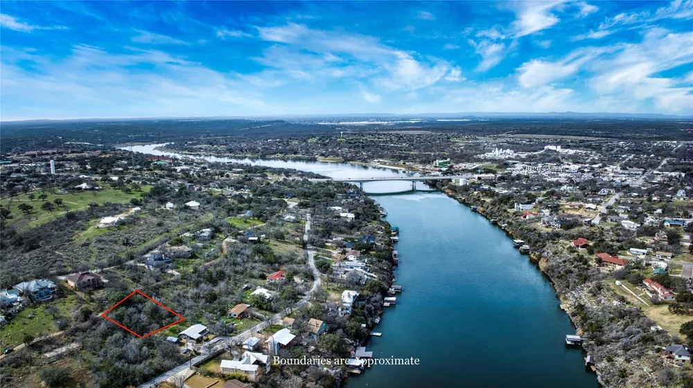 Uno Street Marble Falls, TX 78654