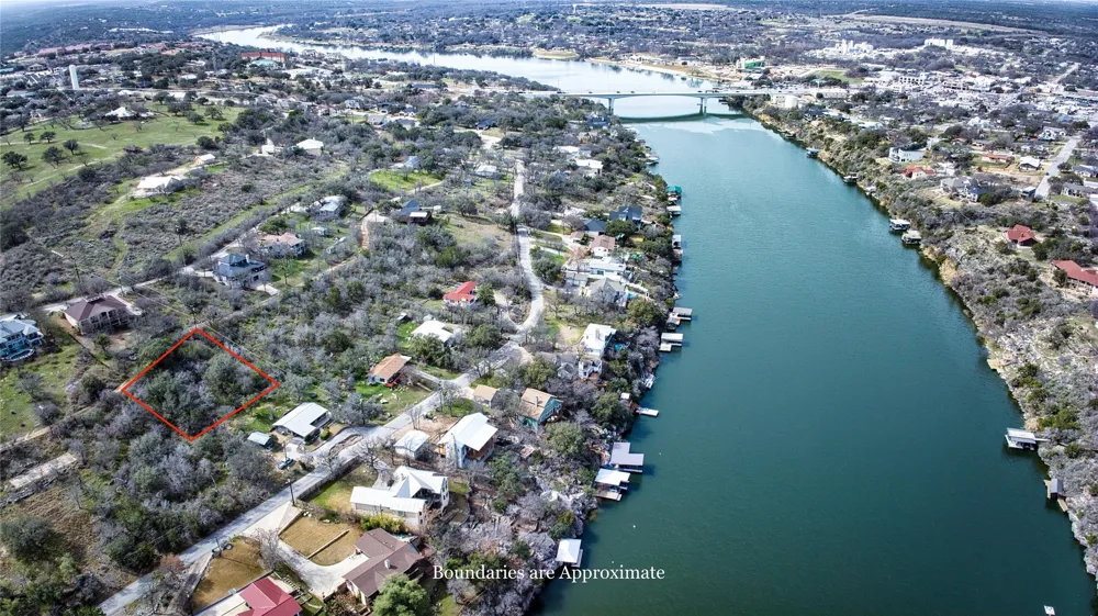 Uno Street Marble Falls, TX 78654