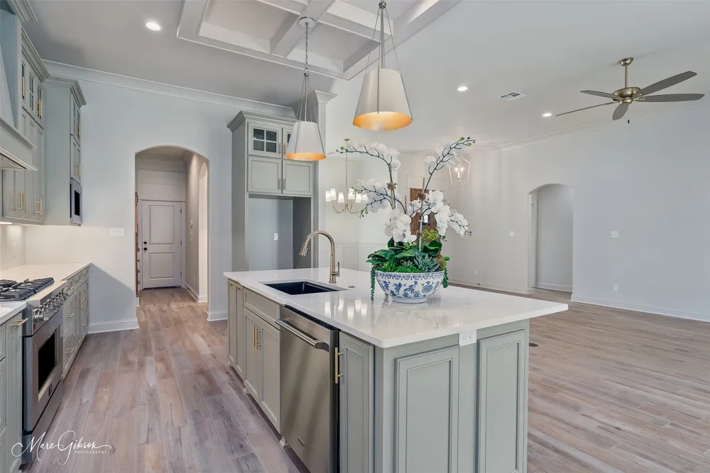 807 Walstonburg Benton, LA 71006