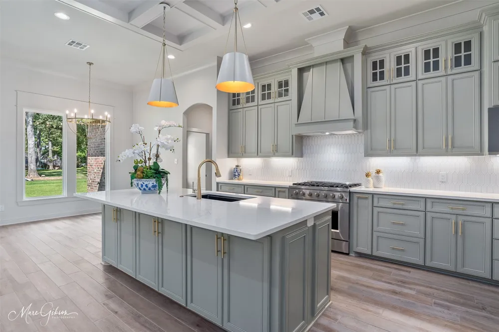 807 Walstonburg Benton, LA 71006