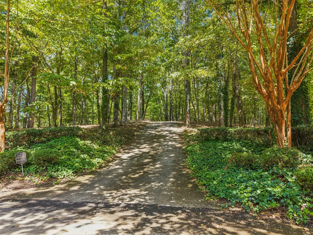 4416 Wedgewood Lane Cohutta, GA 30710