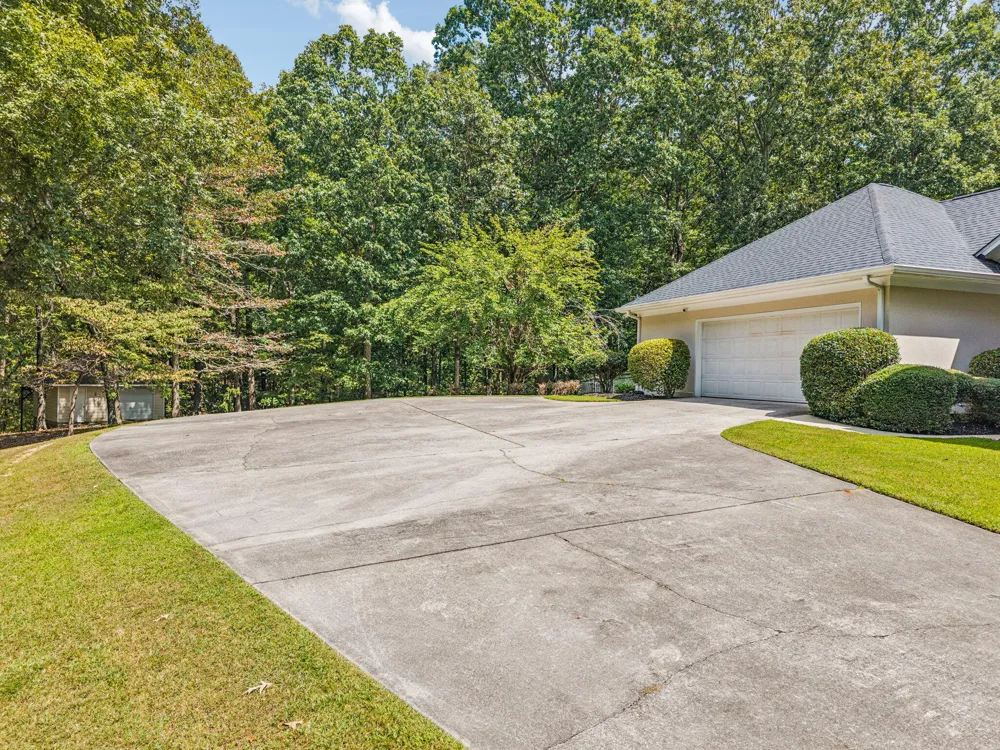4416 Wedgewood Lane Cohutta, GA 30710