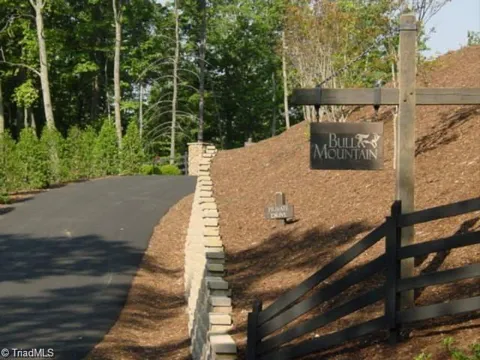 43 Chestnut Falls Drive