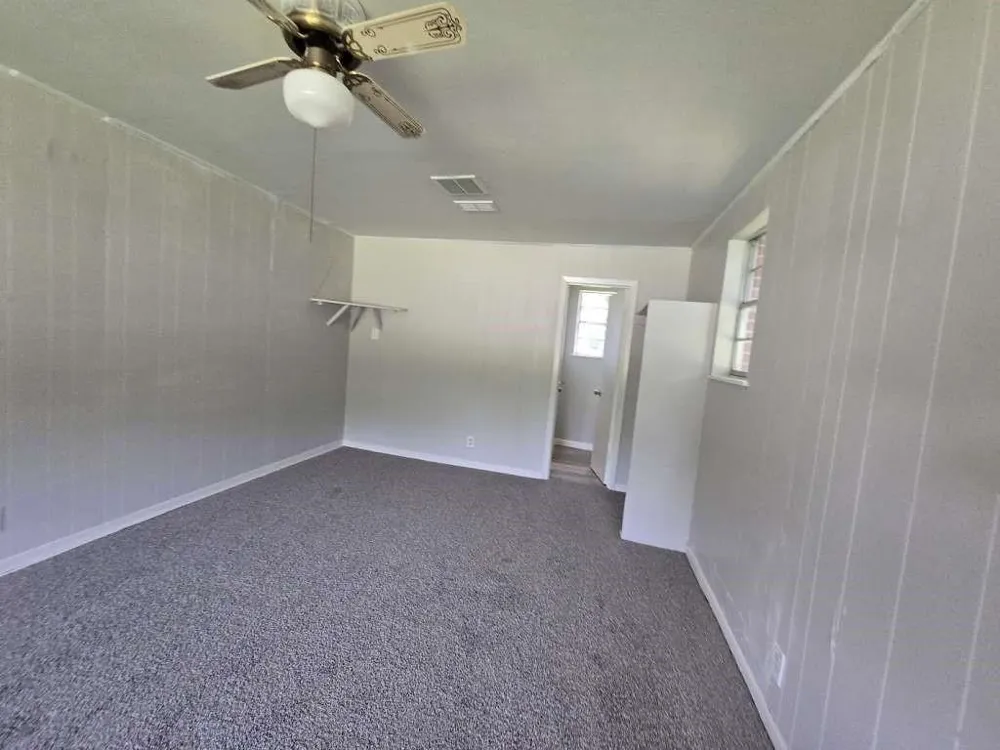 1824 Magnolia Street Liberty, TX 77575