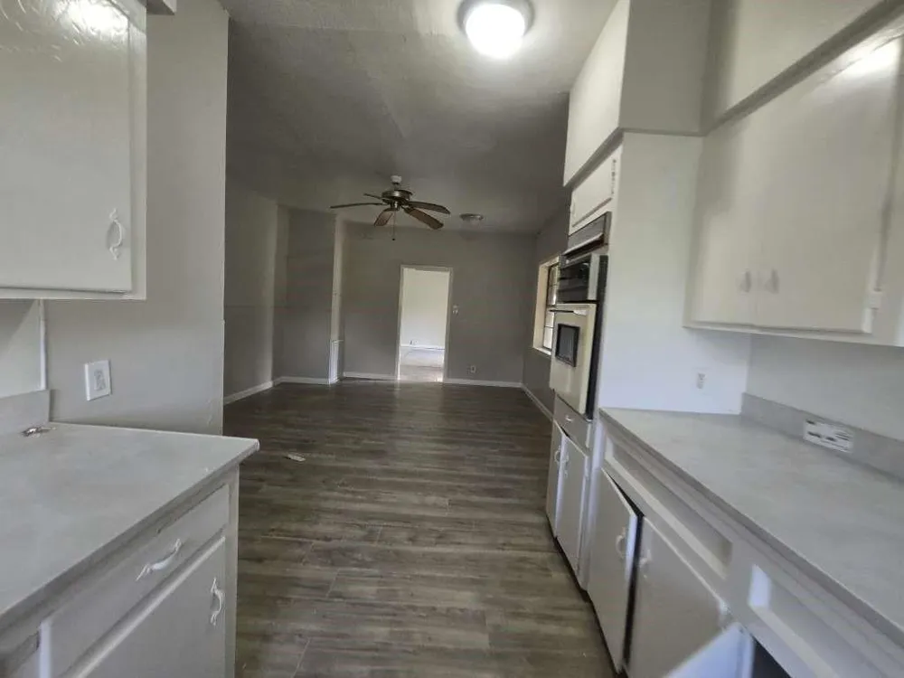 1824 Magnolia Street Liberty, TX 77575