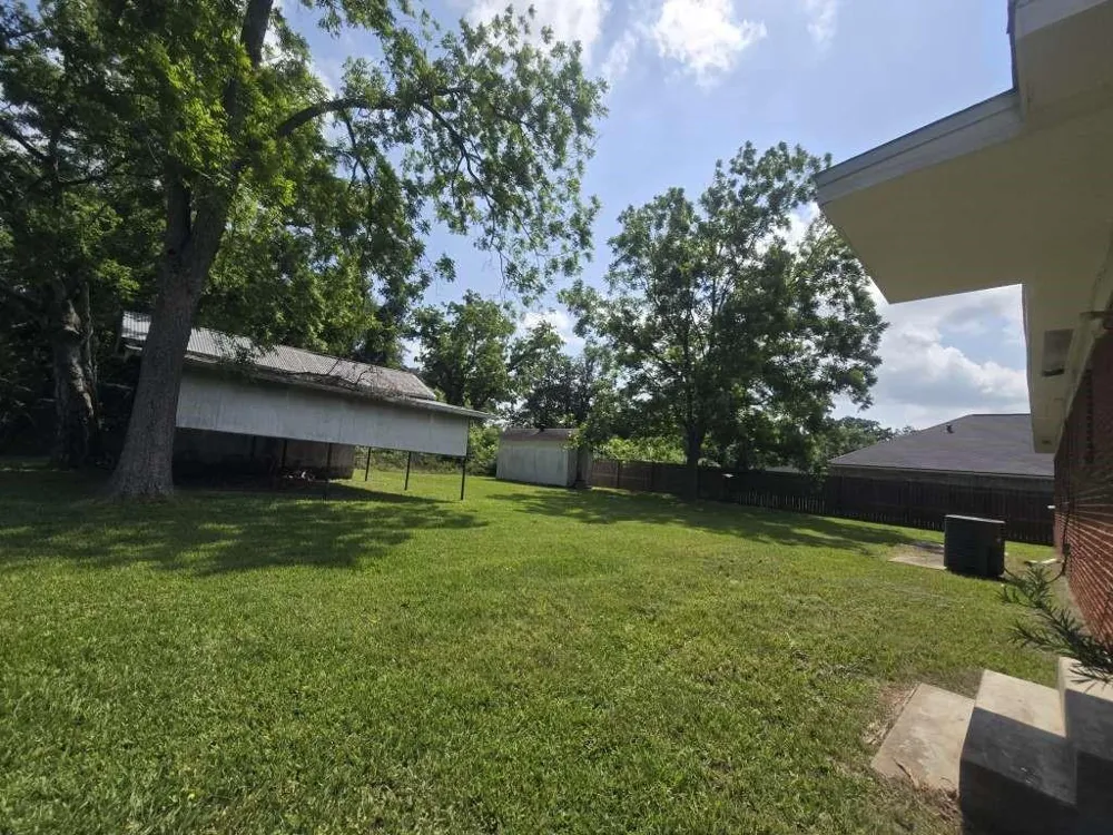 1824 Magnolia Street Liberty, TX 77575